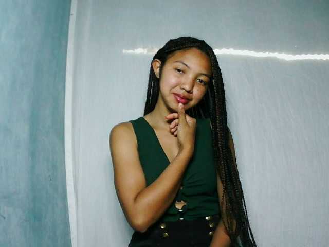 Missfireangel12 live cam on BongaCams