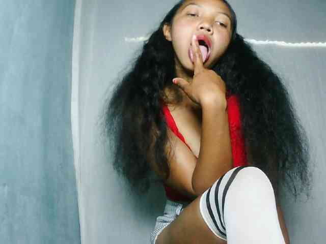 Missfireangel12 webcam