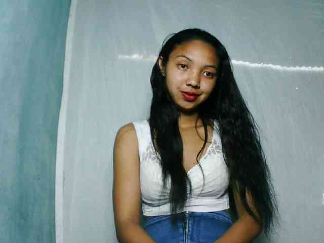 Missfireangel12 webcam