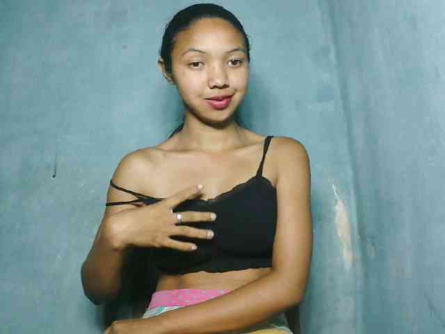 Missfireangel12 webcam