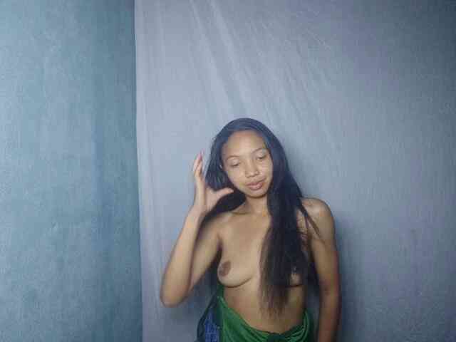 Missfireangel12 webcam