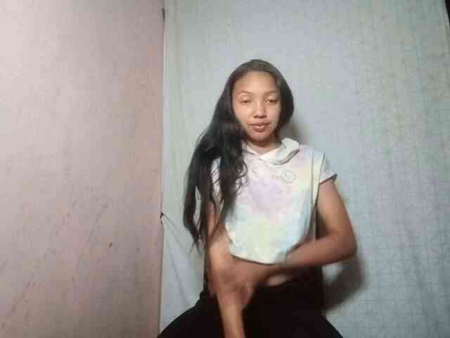 Missfireangel12 webcam