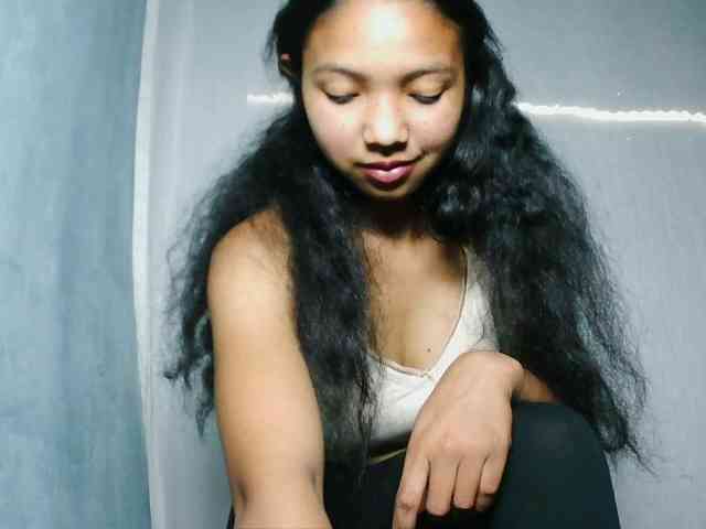 Missfireangel12 webcam