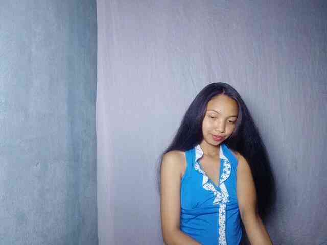Missfireangel12 webcam