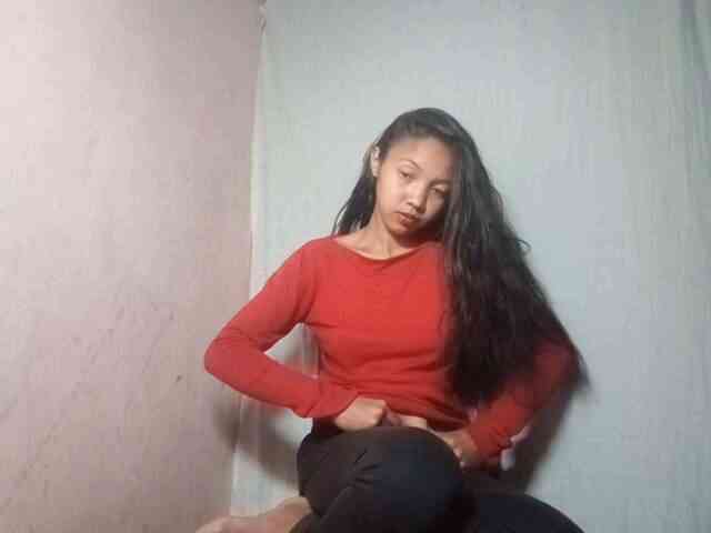 Missfireangel12 webcam