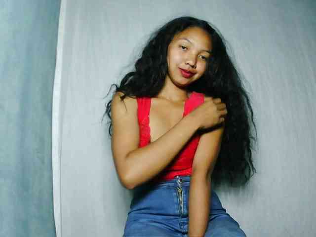 Missfireangel12 webcam
