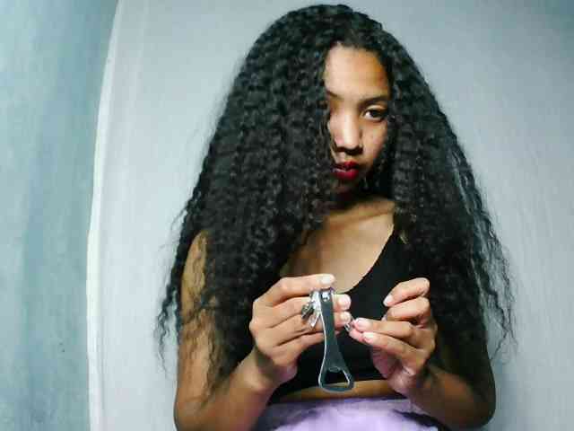 Missfireangel12 webcam