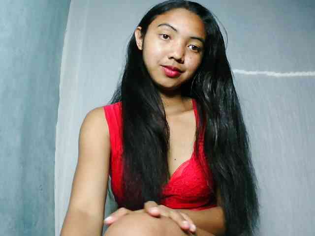 Missfireangel12 webcam