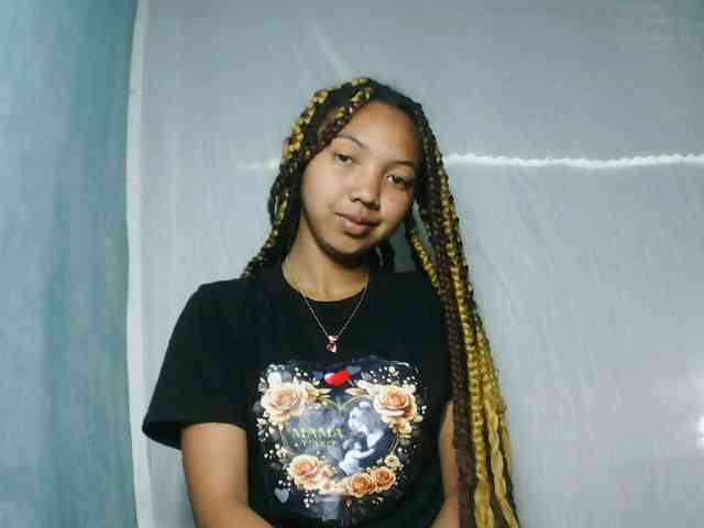 Missfireangel12 Live Webcam on BongaCams