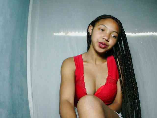 Missfireangel12 webcam