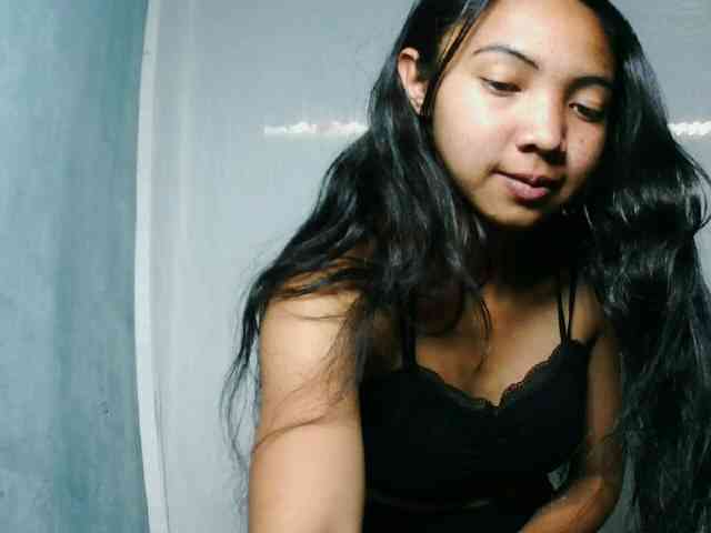 Missfireangel12 webcam
