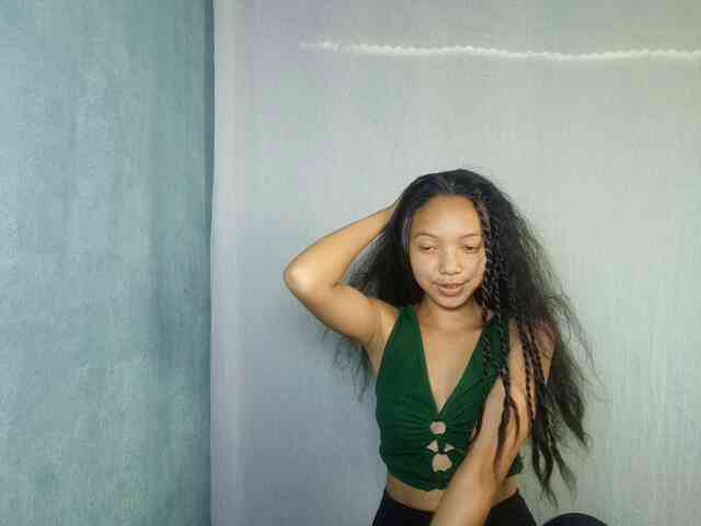 Missfireangel12 webcam