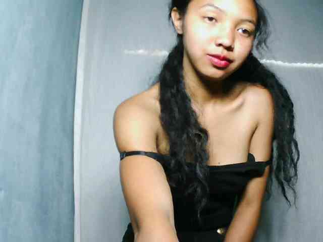 Missfireangel12 webcam