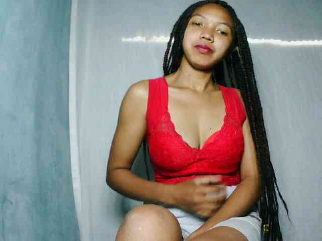 Missfireangel12 webcam