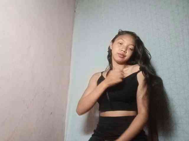 Missfireangel12 webcam