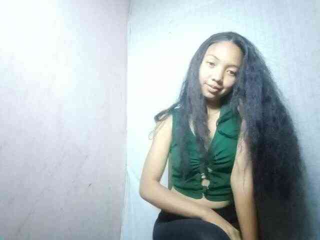 Missfireangel12 webcam