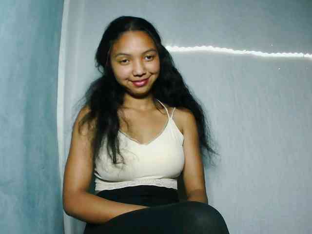 Missfireangel12 webcam