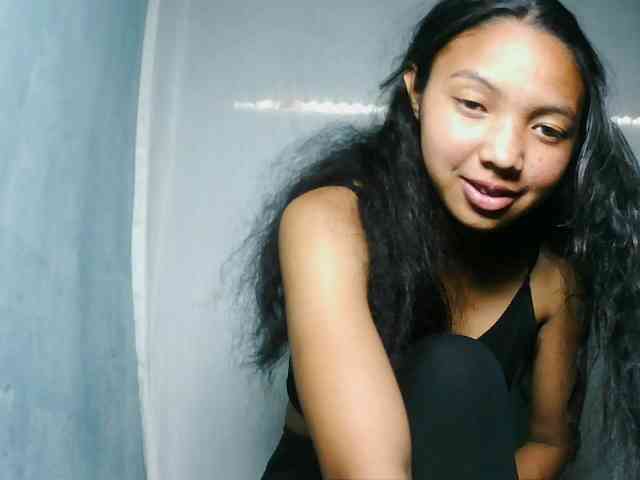 Missfireangel12 webcam