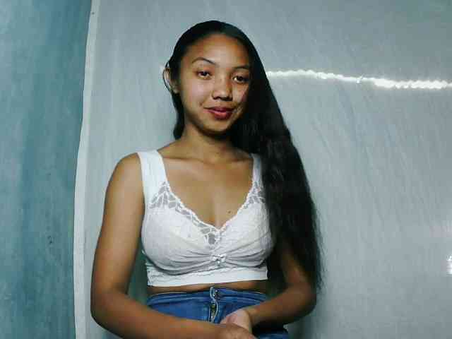 Missfireangel12 webcam