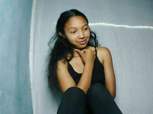 Missfireangel12 webcam