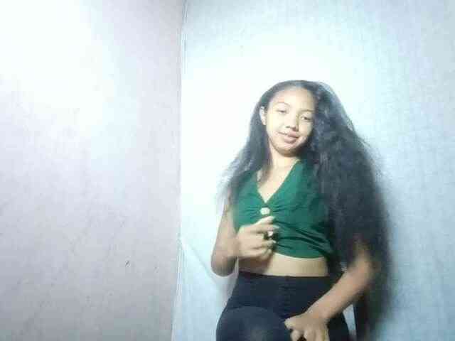 Missfireangel12 webcam