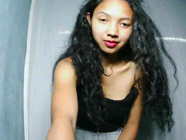 Missfireangel12 webcam