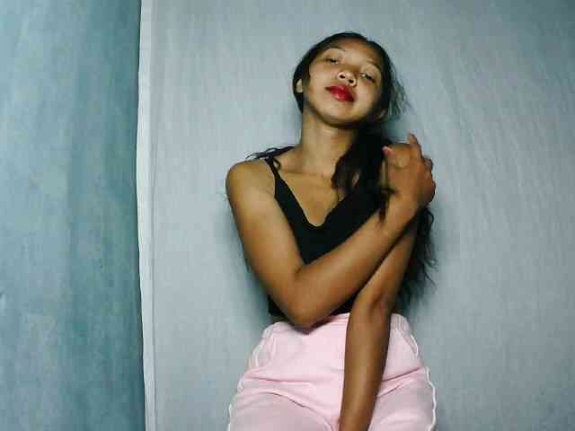 Missfireangel12 webcam