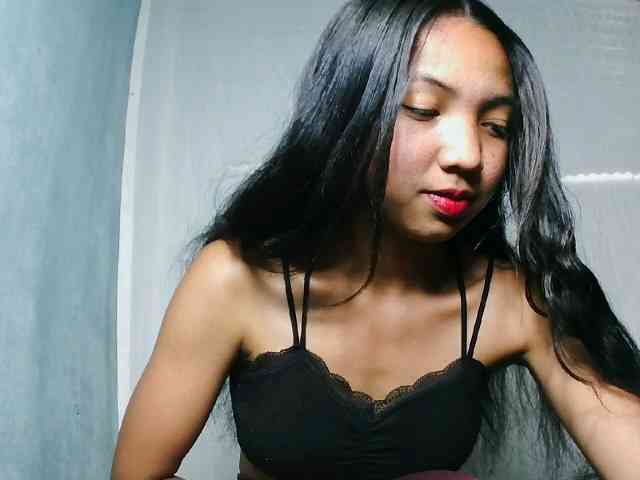 Missfireangel12 webcam