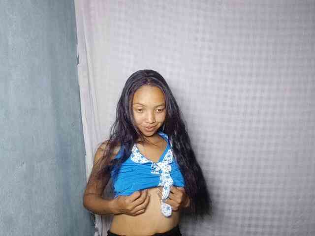 Missfireangel12 webcam
