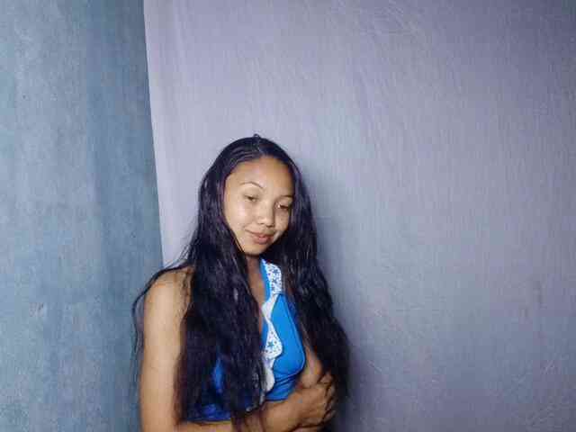 Missfireangel12 webcam