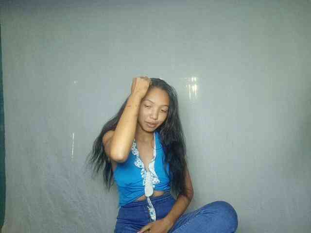 Missfireangel12 webcam