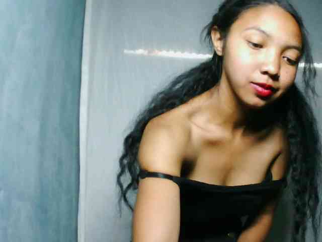 Missfireangel12 webcam