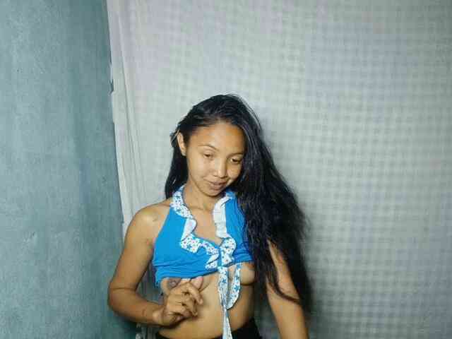 Missfireangel12 webcam