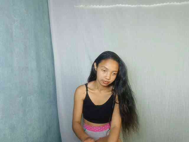 Missfireangel12 webcam