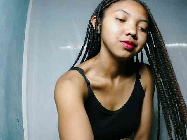 Missfireangel12 webcam