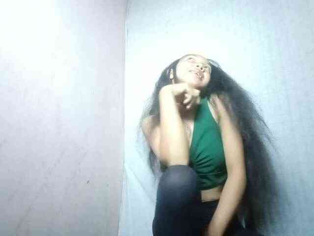 Missfireangel12 webcam