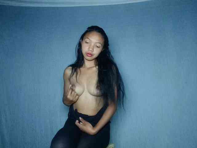 Missfireangel12 webcam