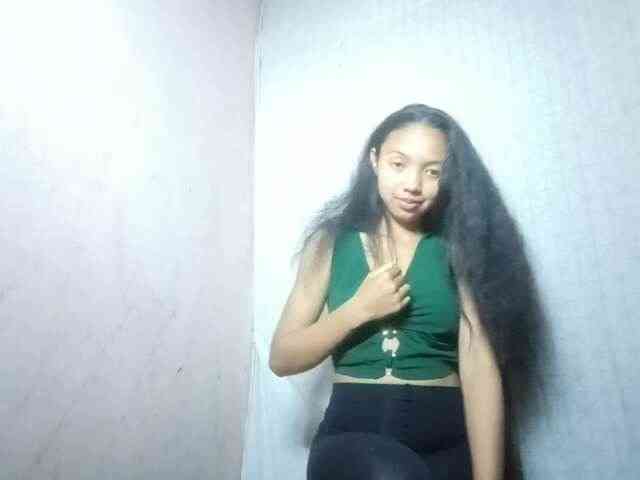 Missfireangel12 webcam