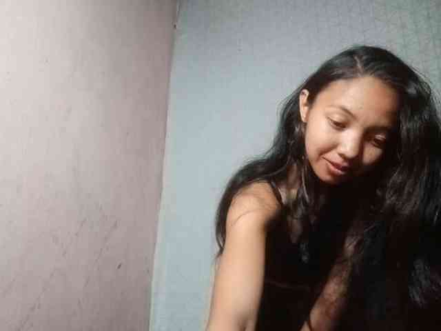 Missfireangel12 webcam