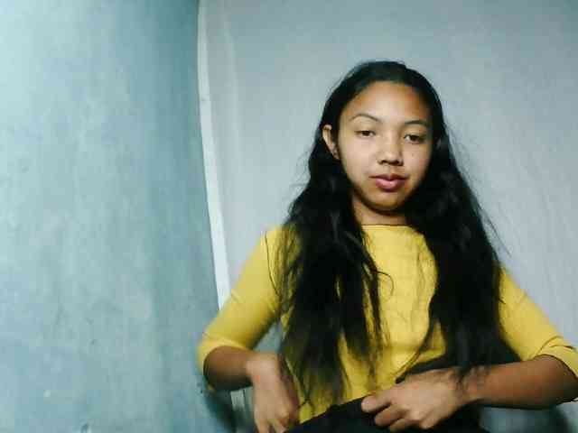 Missfireangel12 webcam