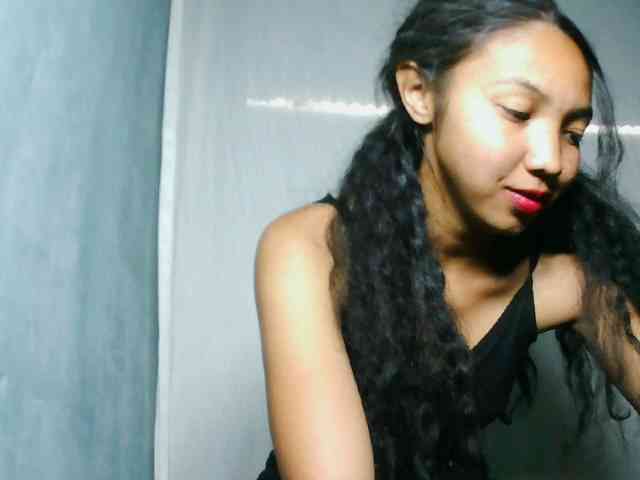 Missfireangel12 webcam