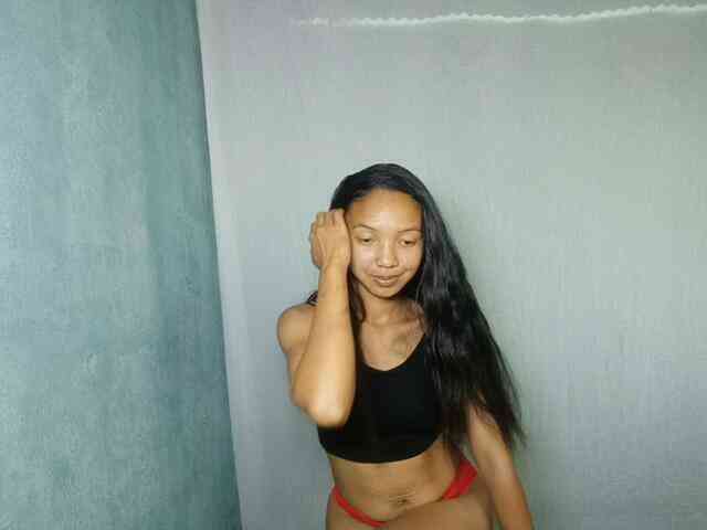 Missfireangel12 webcam