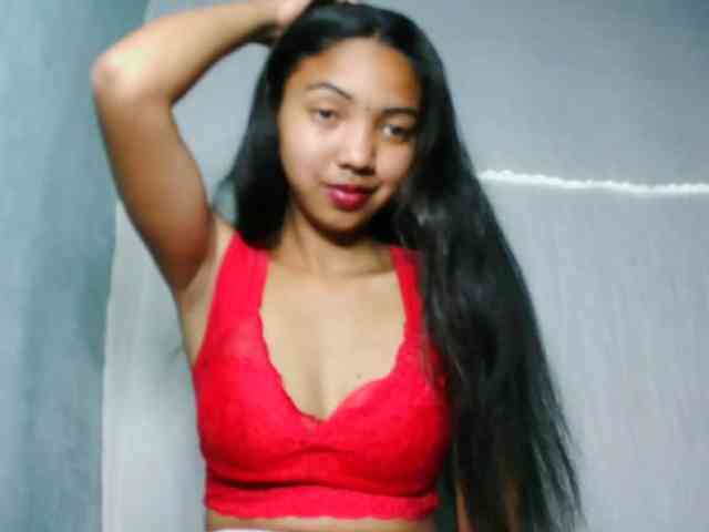Missfireangel12 webcam