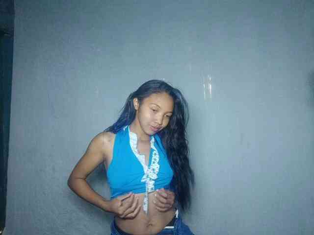 Missfireangel12 webcam