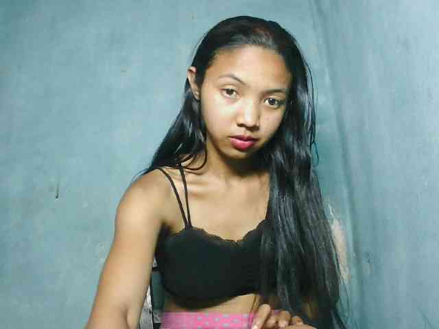 Missfireangel12 webcam