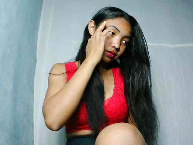 Missfireangel12 webcam