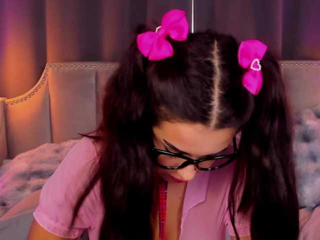 AriaBlair live cam on BongaCams