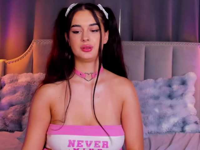 AriaBlair live cam on BongaCams