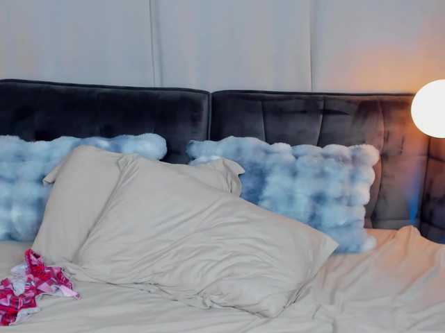 AriaBlair live cam on BongaCams