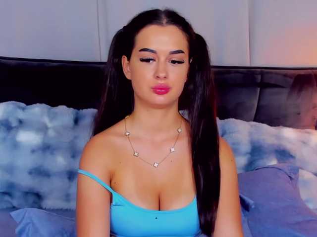 AriaBlair live cam on BongaCams